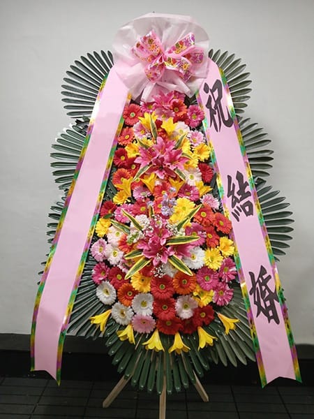 더시그니처클래스 품격과 풍성함을 가득 담은 고급스러운 화환